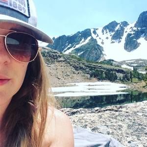 Meet your Posher, Rebekah